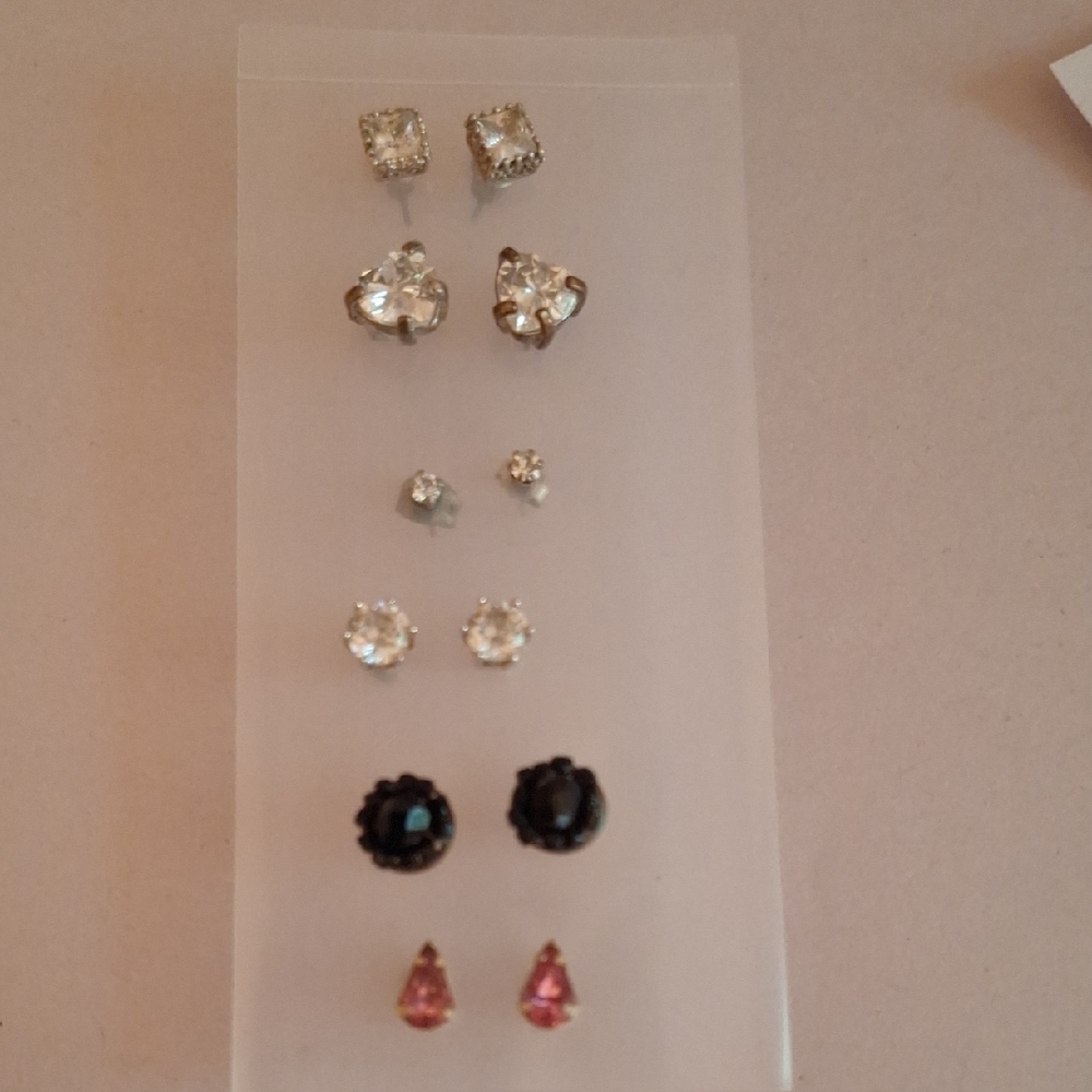 6 Pair Estate Sale Silver Toned Stud Style Earrings Hearts Prong Set Untested